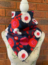 Load image into Gallery viewer, Linen & Drill Neck Wrap
