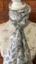 Load image into Gallery viewer, Silk Wild Rags &amp; Neck Ties
