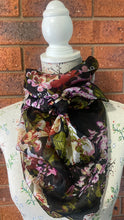 Load image into Gallery viewer, Silk Wild Rags &amp; Neck Ties
